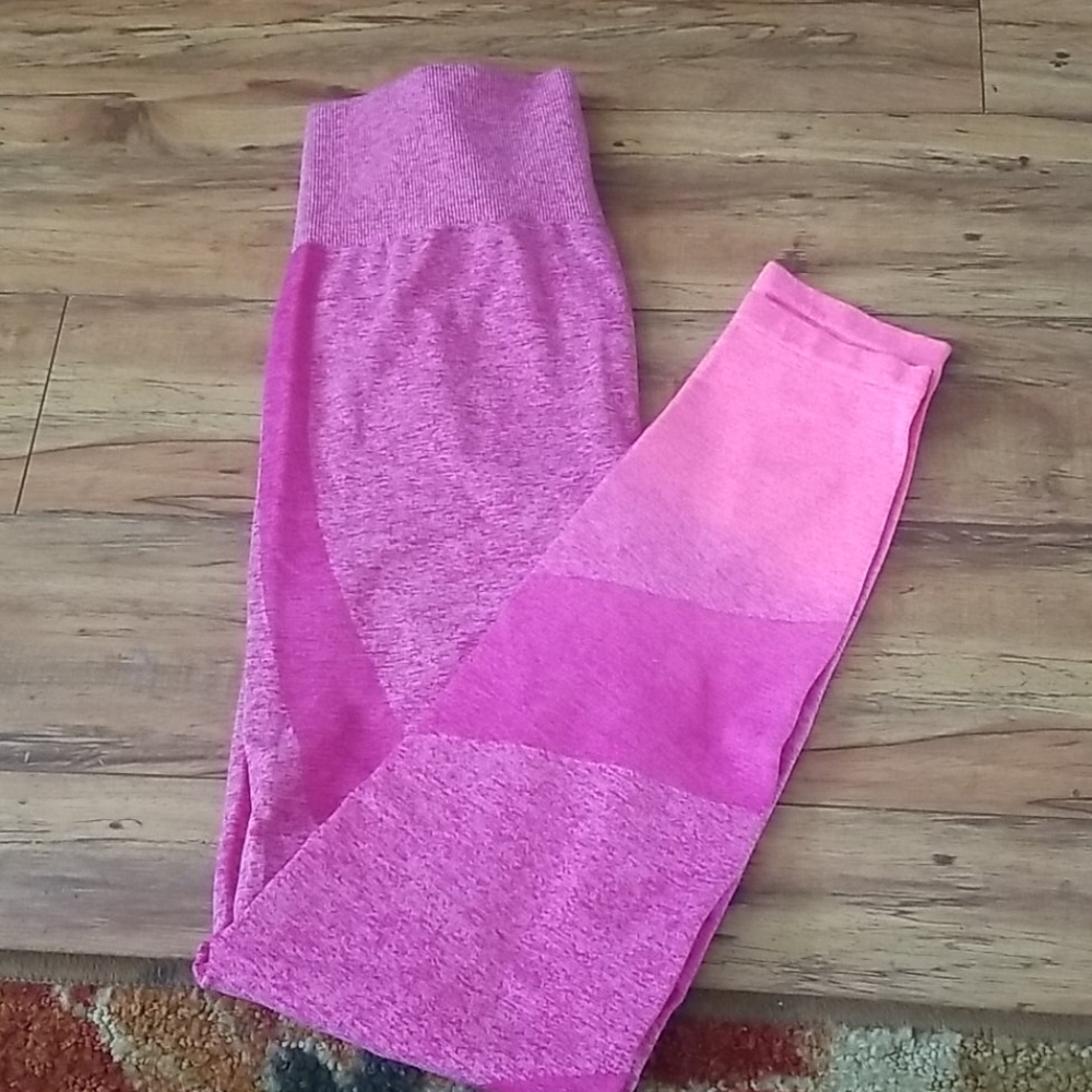 BNWT Victoria secret seamless leggings
